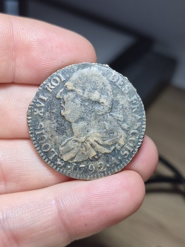 159 203 louis - louis, sols