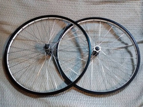 Roue avec jante - roue,