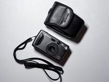 Yashica T Zoom T4 Appareil