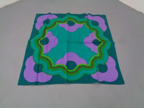 Nappe tissu des années 70 - des,