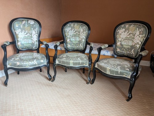 Trois fauteuils louis - trois,