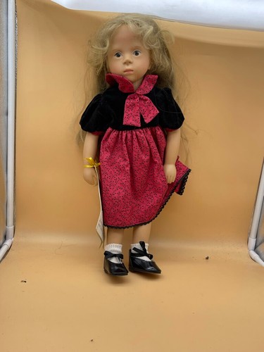 Poupée artiste sylvia - poupée,
