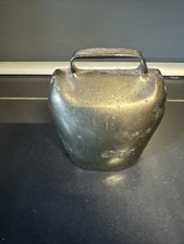 (ORL5) Ancienne petite cloche vache …(no Chamonix)