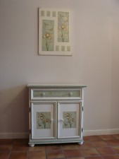 Buffet avec tableau assorti