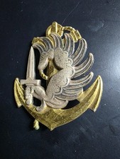 COIFFURE . Insigne de Beret 