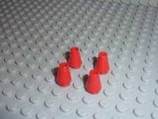 4 x Red Cones ref 4589 LEGO Set 6291/6096/1966/7839/6250/6076/4708/4758/5591....