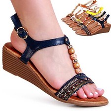 Sandales À Talons Compensés Pour Femmes Avec Détails