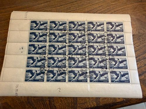 Poste aérienne 18 - aérienne, feuille