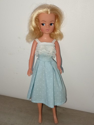 Poupée sindy pédigrée - poupée,