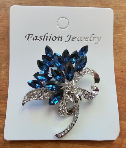 Broche fleur bleue - broche,