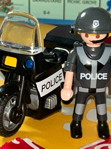 Playmobil police please - playmobil, visit
