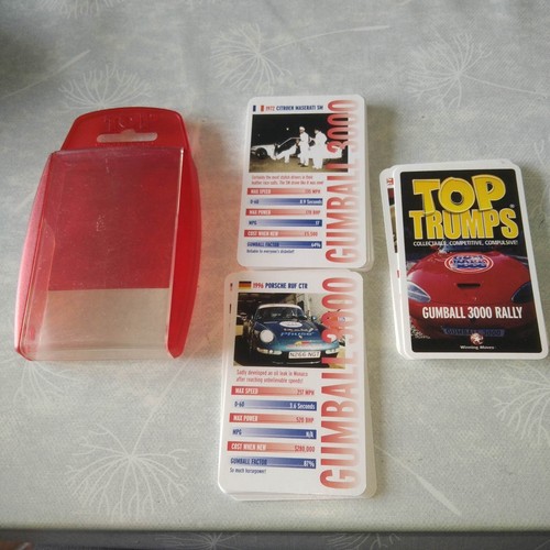 Jeu cartes atout - de,