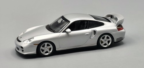 Minichamps porsche 911 - 1:43,