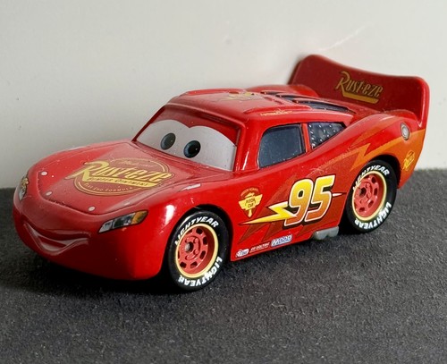 Disney pixar cars - 2, lightning