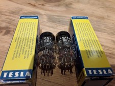 TESLA ECC88 / E88CC CROSSED SWORDS. UN JEU DE 2 TUBES