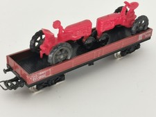 JOUEF HO WAGON PLAT A BOGIES AVEC DEUX TRACTEURS FARMALL  +++