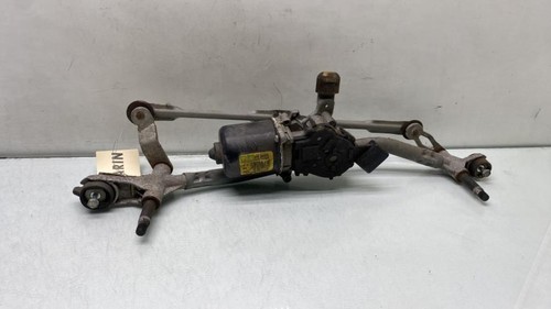 Moteur essuie glace avant