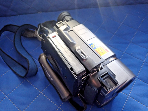Sony ccd trv35e - sony, video8