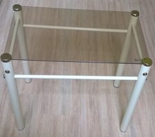 Bout de canapé en acier et verre trempé design « Yves Boutboul » années 80