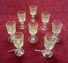6 verres  à liqueur en ouraline Uranium glass Cpm