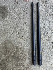 2 baguettes tambour ou batterie B.D.F neuves