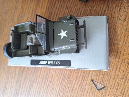 Jeep willys die cast - jeep,