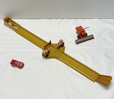 Disney Pixar Cars Radiator Springs Classic Tractor Tippin Track piste avec Frank