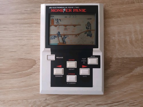 Games and watch m c - games,
