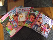 / LOT  LIVRES ENFANT  DORA