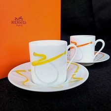 Lot de 2 tasses et soucoupes