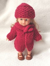 ? Ensemble tricoté bordeaux pour poupée Mini Corolline (20 cm) – Corolle ?