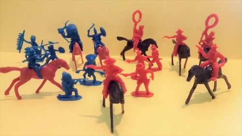 Anciennes mini figurines - anciennes,