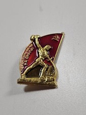 Transformons les épées en socs de charrue ! Médaille Pins