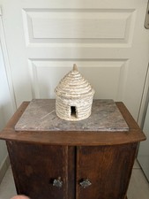 Sculpture Pierre Terre Cuite Agrile Trullo Pouille Hutte Cabane Ruche Fahan Cli