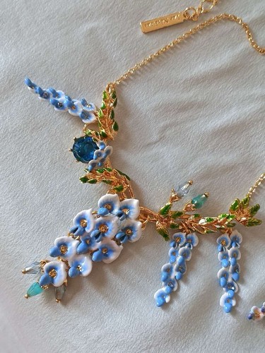 Collier plastron glycine bleu - collier,