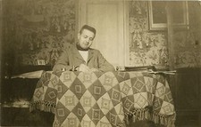 PHOTO ANCIENNE - VINTAGE SNAPSHOT - ECRITURE ÉTUDE ECRIVAIN TABLE PAPIER PEINT 