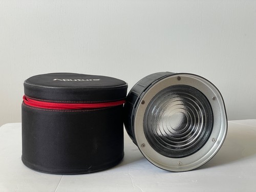 Aputure fresnel bowens - 2x,