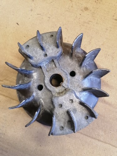 Volant moteur robin - (origine),