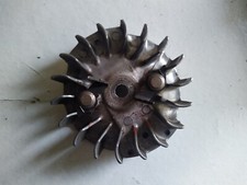 VOLANT MAGNETIQUE   POUR TRONCONNEUSE HUSQVARNA 345