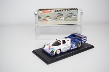 C18 1:43 SPARK S0947 PORSCHE