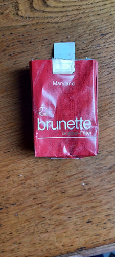 Paquet cigarettes vide - paquet,