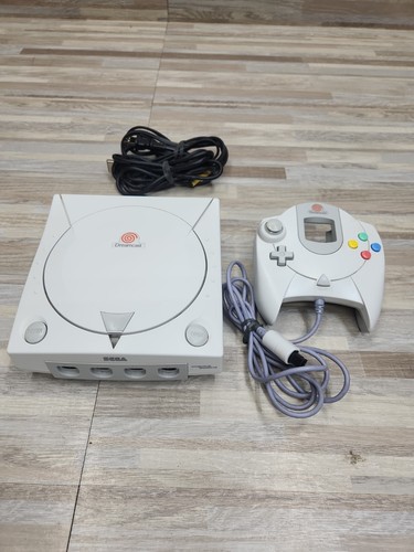 Sega dreamcast console - sega,