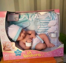 POUPON COFFRET NOUVEAU NÉ ET