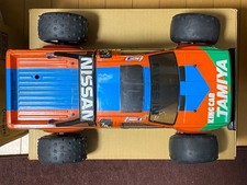 TAMIYA 1/10 RC Nissan King Cab