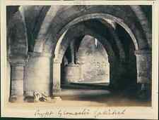 UK, Crypt of the Gloucester Cathedral  vintage albumen print. Tirage albuminé 