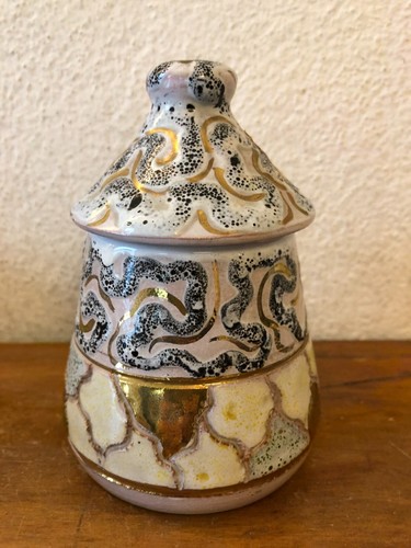 Ancien joli pot - et,