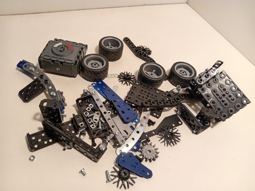 Meccano pieces plastique - , et