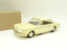 Trix SB 1/24 - BMW 2000 CS Radio