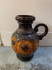 POTICHE EN CERAMIQUE ALLEMANDE