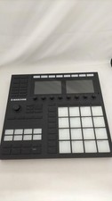 Native Instruments Maschine MK3 Midi Contrôleur Groove Production Studio (Japon)